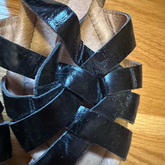 Miz Mooz platform sandals - size 10 in great shape some photos are from Amazon - Picture 4 of 13